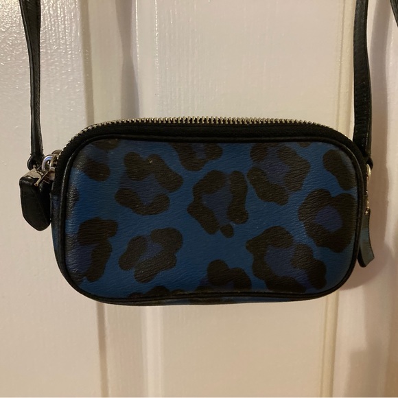 Coach Cross Body - Picture 10 of 11